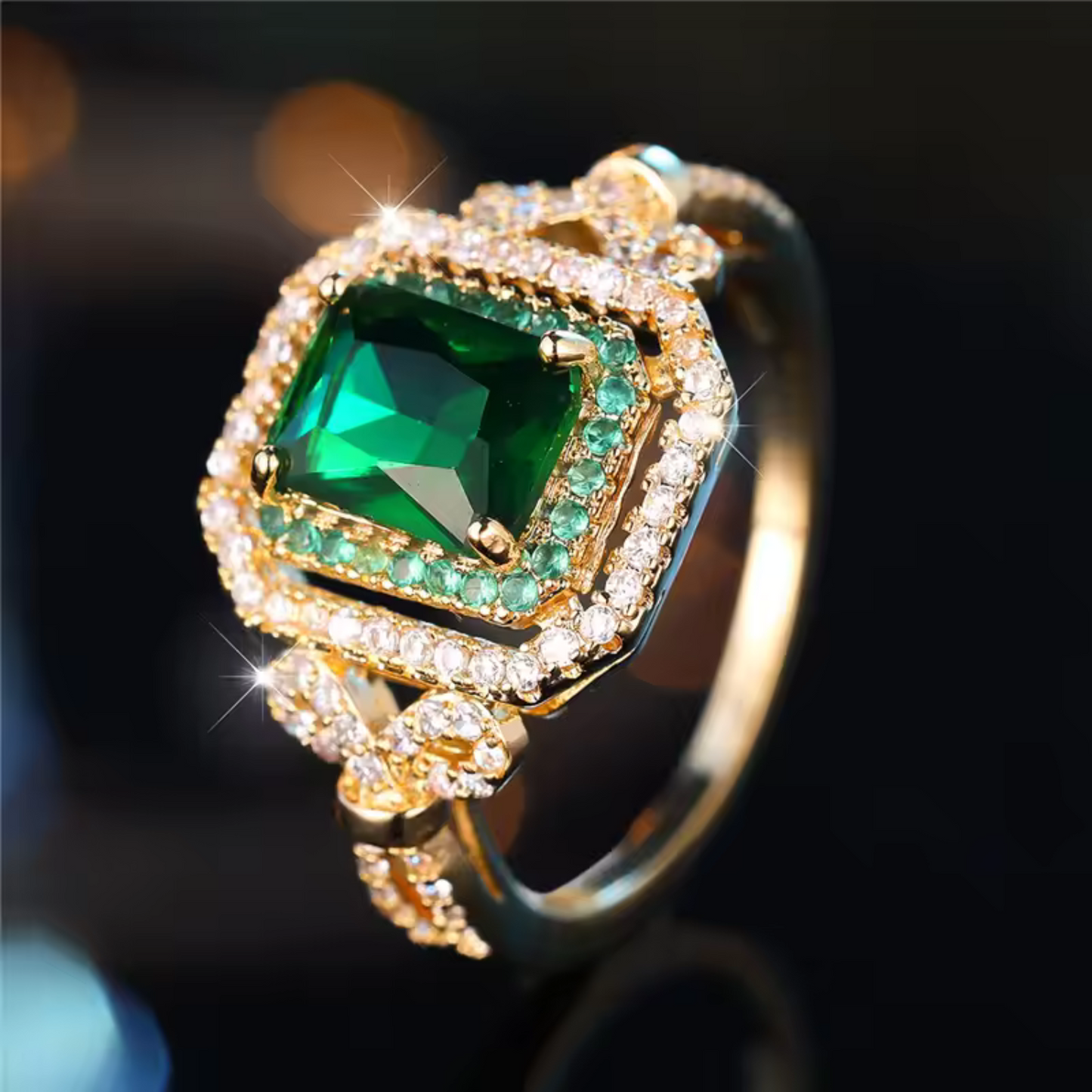 Elegant Golden Emerald Stone Ring